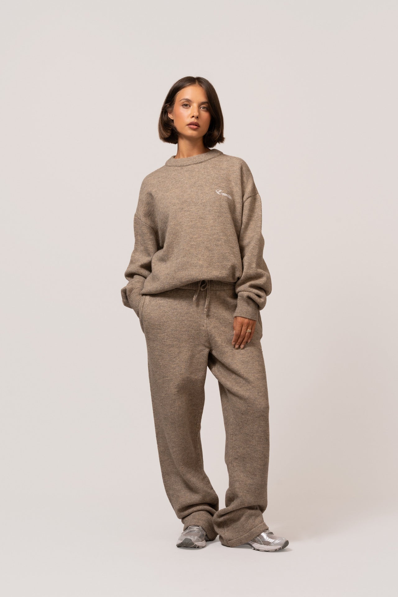 Fluffy Taupe Set - Tributo Loja